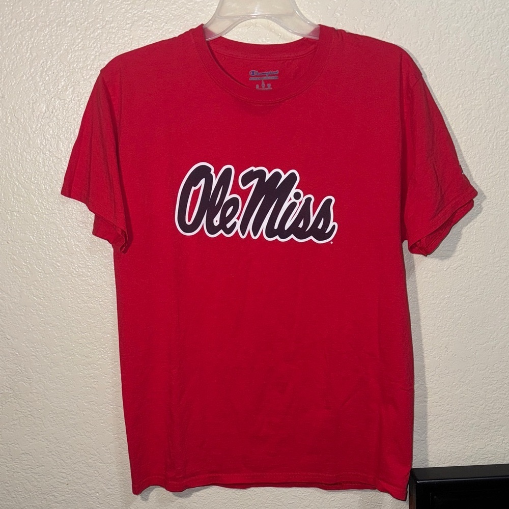 Champion Ole Miss Rebels T-Shirt Large Red NCAA College Graphic Tee